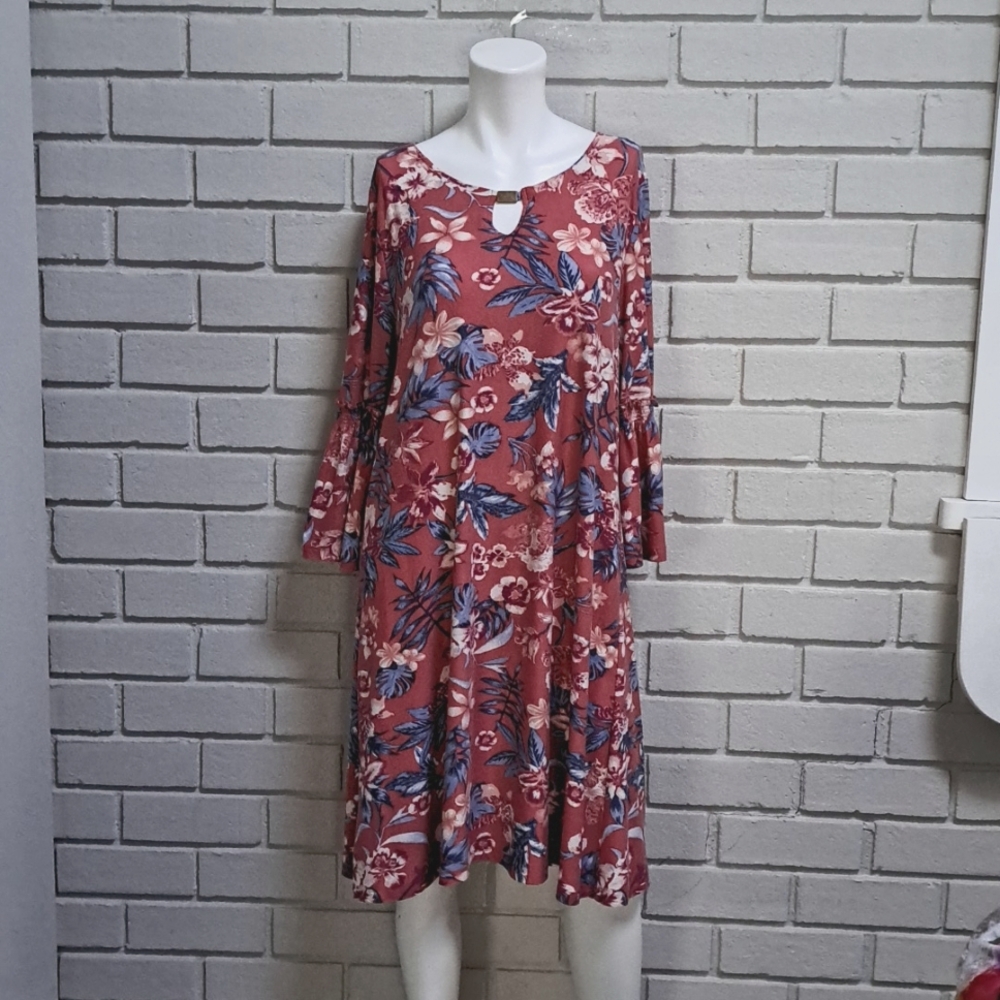 Allison Brittney Pink Floral Boho Bell Sleeve Antique Gold Detail Dress.Sz Large